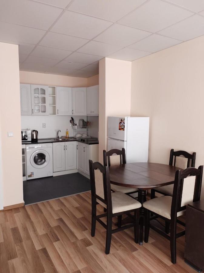 Dunav-Lazur Apt.5 Равда Екстер'єр фото